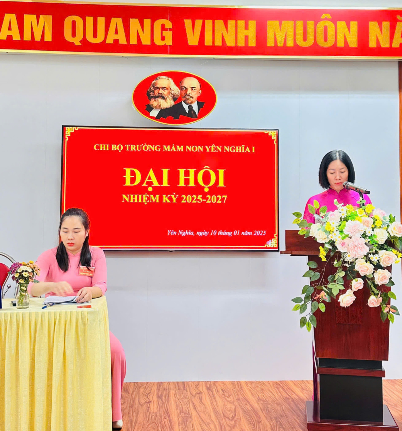 bí thư phát biểu